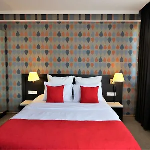 https://green-panorama-hotel.alltbilisihotels.com