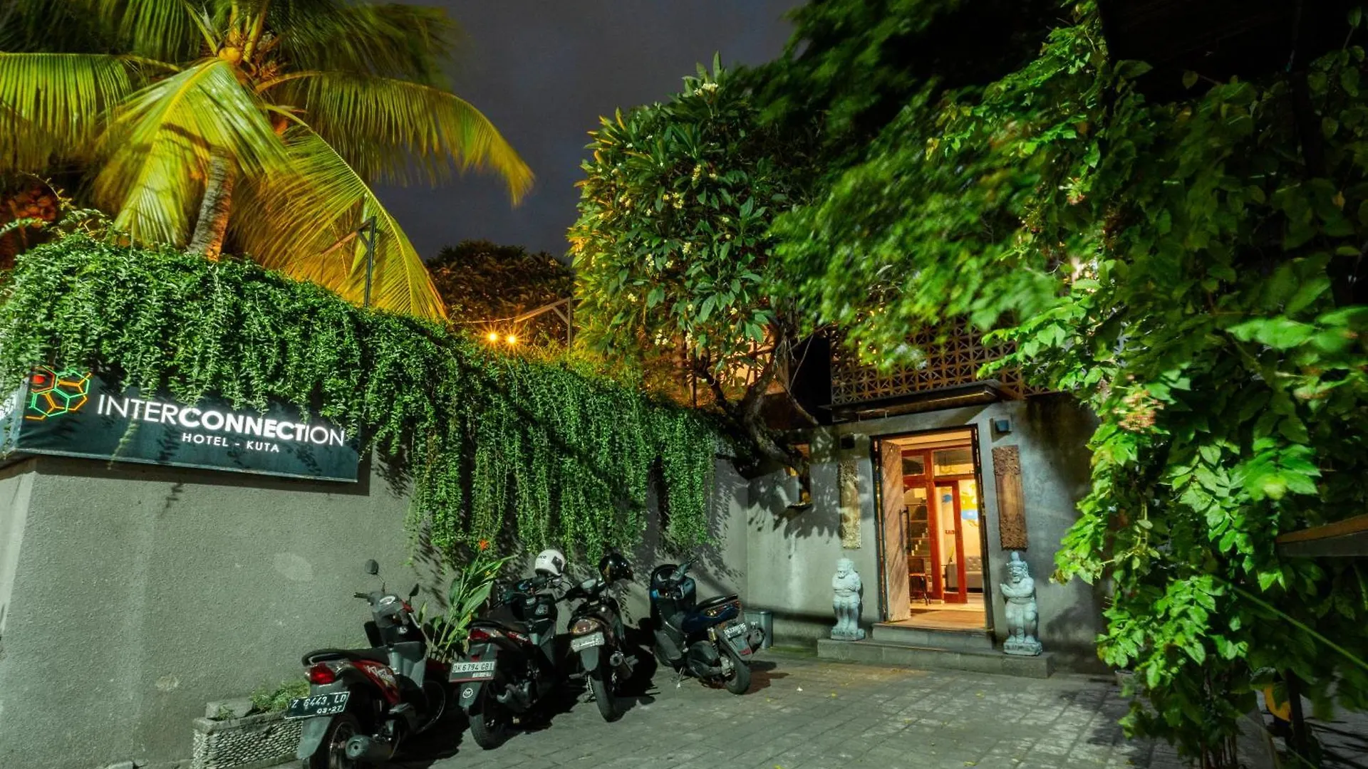 Interconnection Hostel Kuta Lombok Indonesië